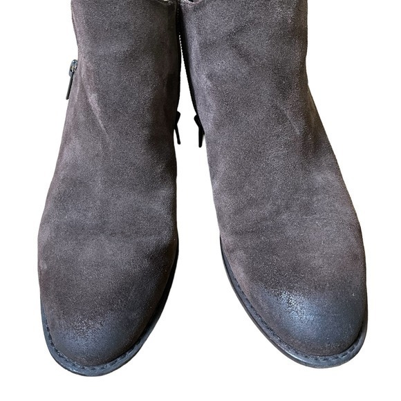 Sofft Vinton Chocolte Brown Suede Booties Boots Size Zip Western Heel Size 8.5 - Picture 2 of 9